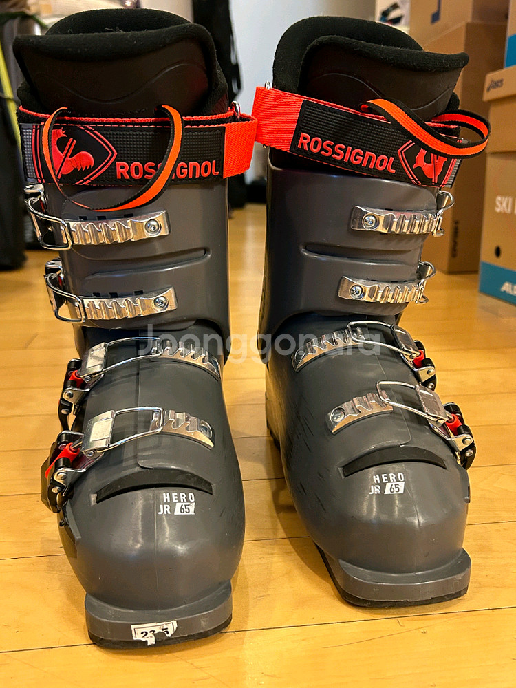 2223 로시뇰 주니어 스키부츠 65 235 팝니다--0
