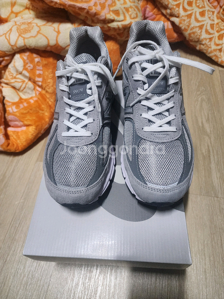 뉴발란스990v4그레이270 1회착--0