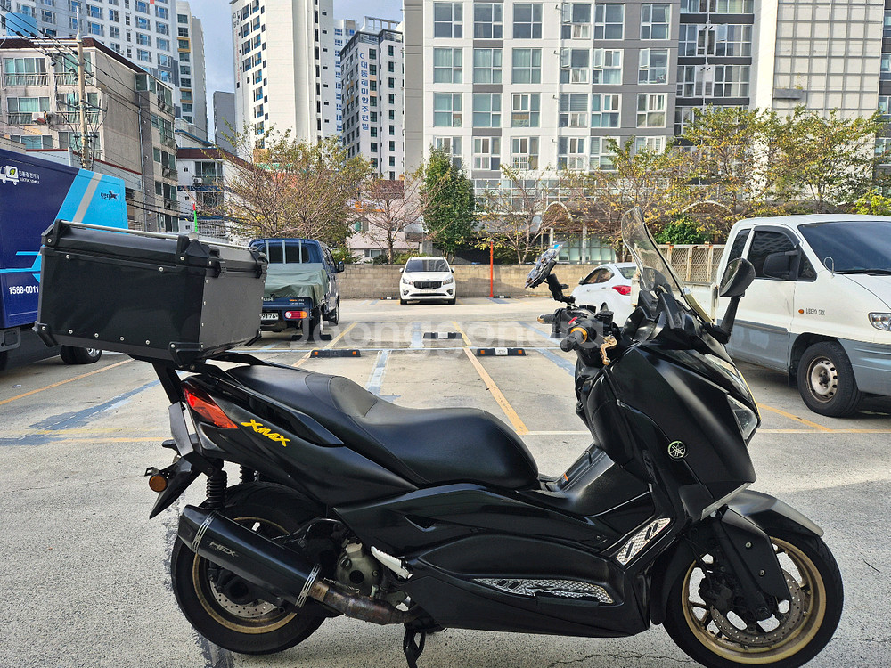 Xmax300 20년식 소모품 엔진수리 경정비 완료차량 팝니다--4