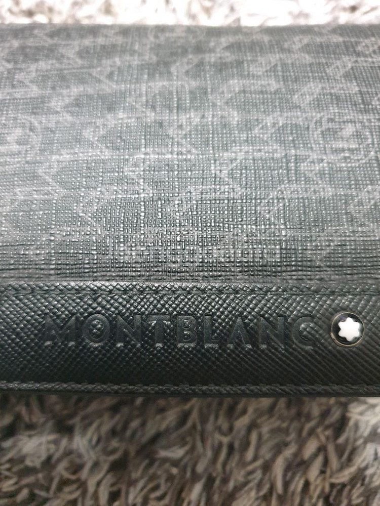 부산 몽블랑 시그니처 장지갑--2