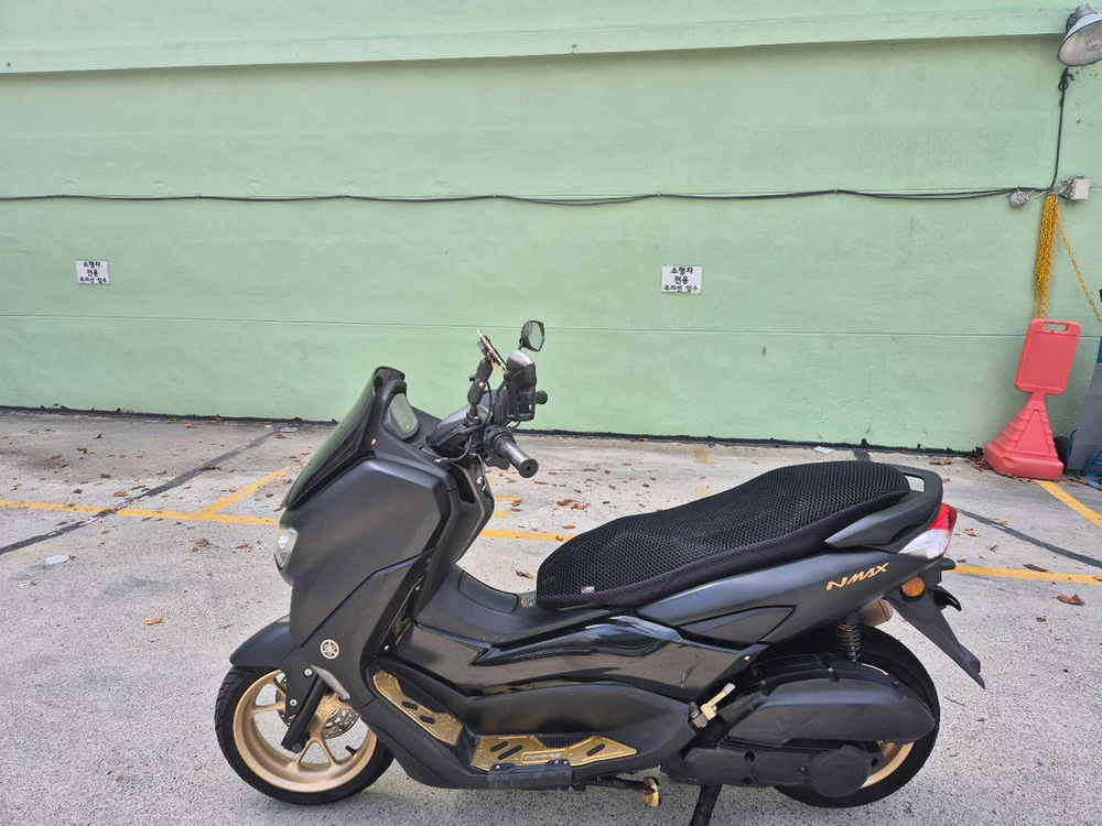 Nmax125 21년식 구동계 소모품 정비완료차량 팝니다--3