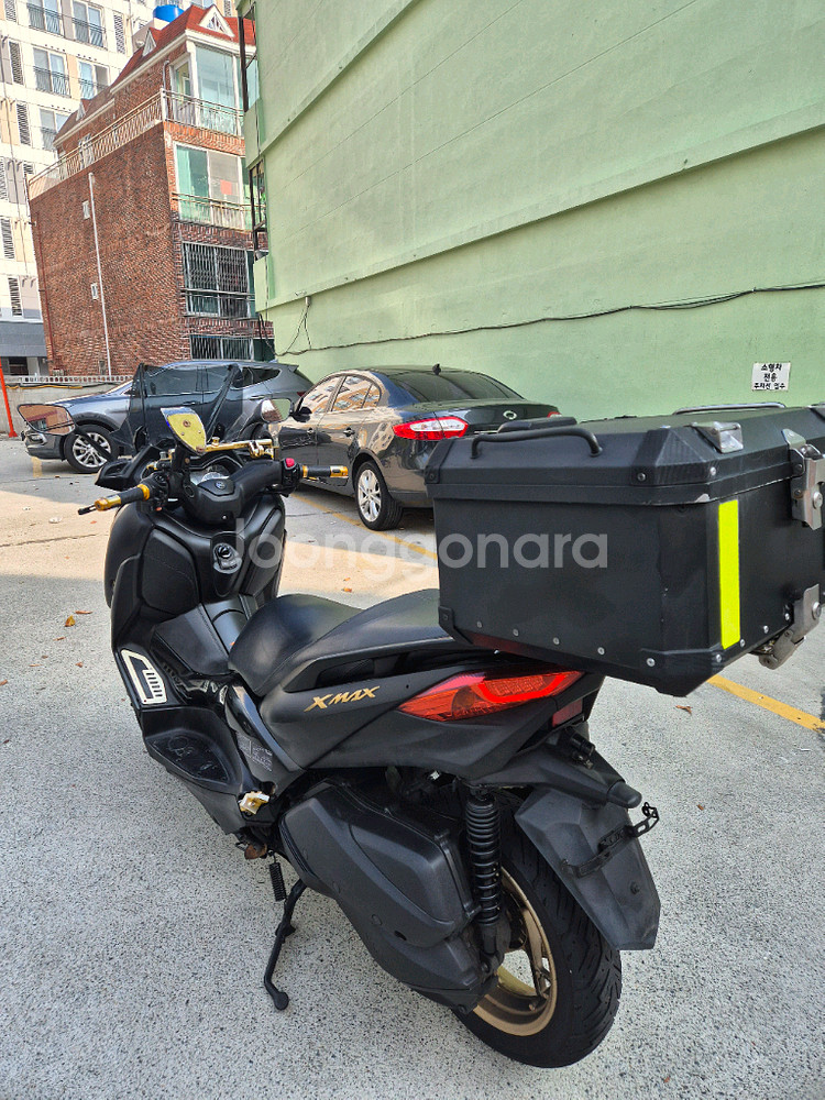 Xmax300 20년식 엔진보링 경정비완 배달셋팅차량 팝니다--5