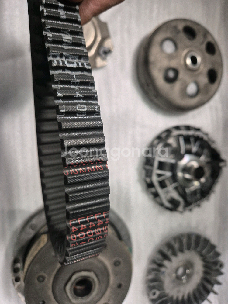 Xmax300 21년식 ABS 엔진수리 경정비완료 차량 팝니다--9