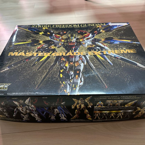 mgex 스트라이크프리덤 새제품