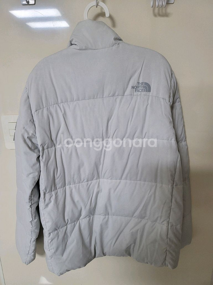 노스페이스 밝은그레이 경량패딩 95사이즈 상태굿--1