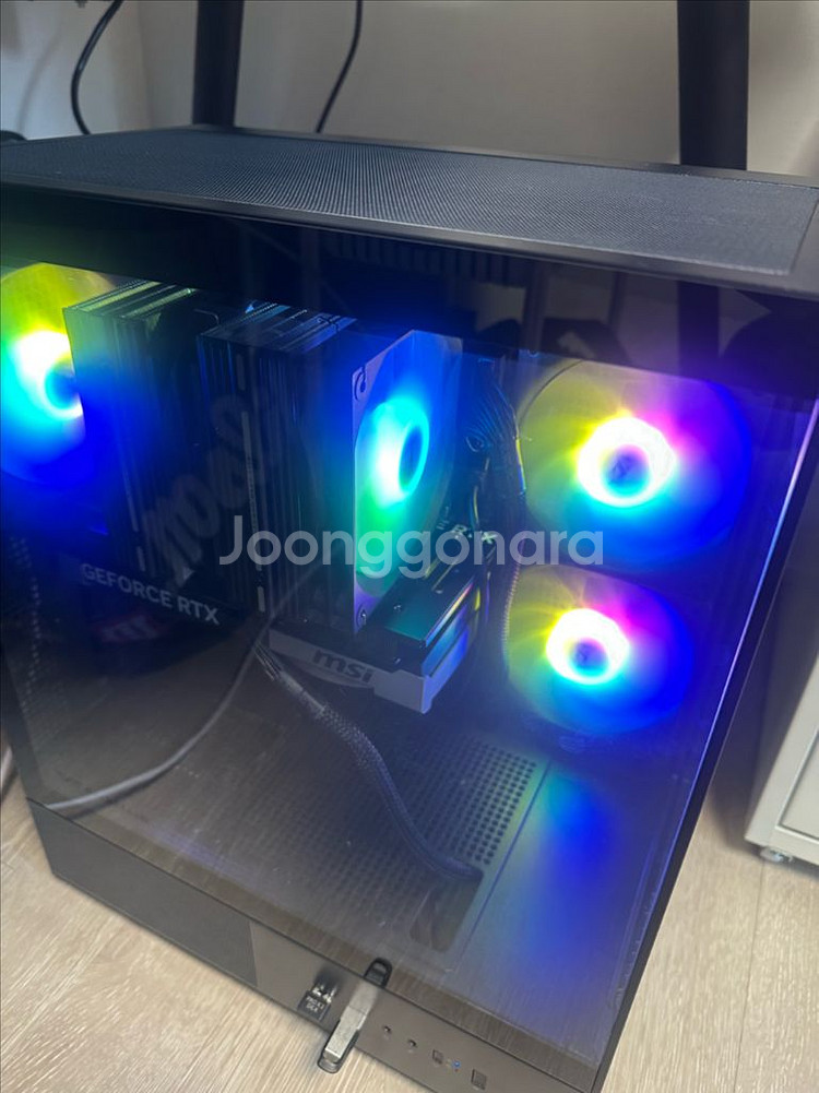 게이밍pc 245k + 5070 본체 팝니다--0