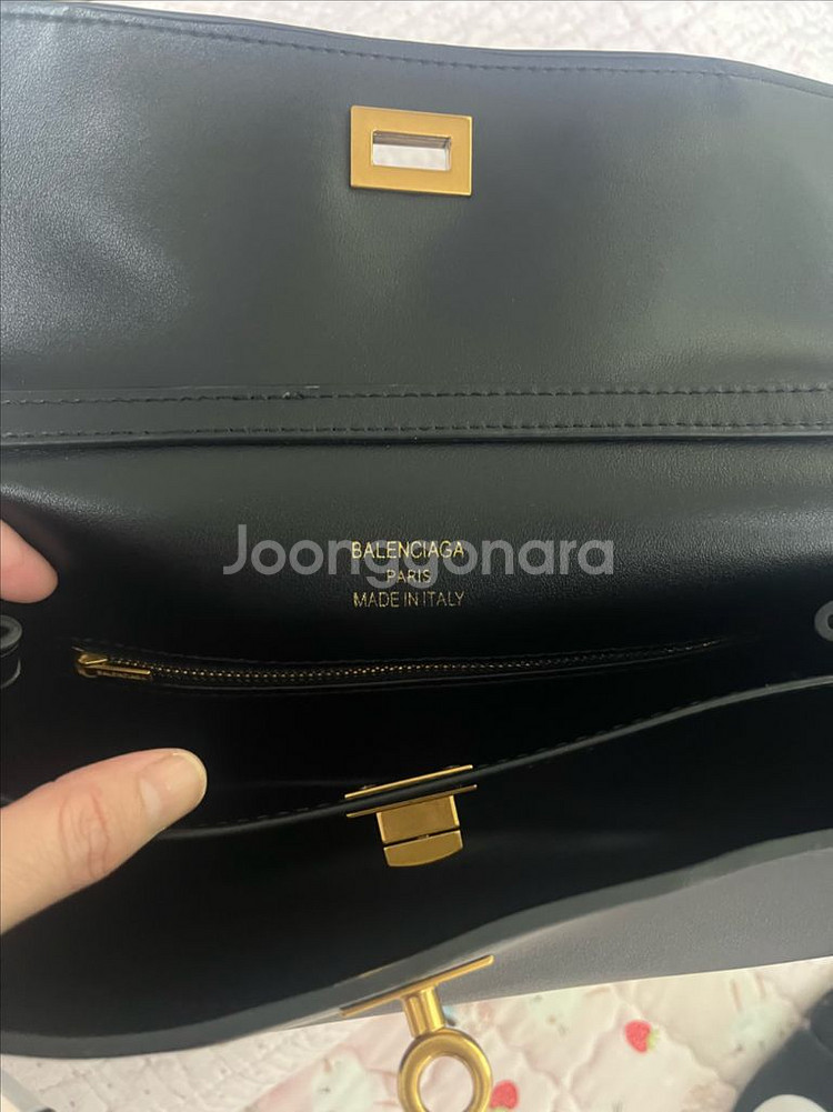 발렌시아가 로데오 스몰 금장--3