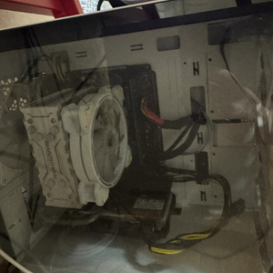 i5-9400f rtx2060 ram16g 본체 저렴히 판매