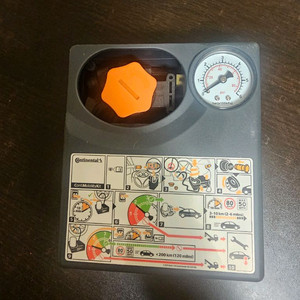 휴대용 자동차 콤프레셔 팝니다