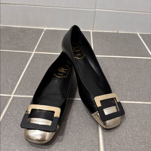 정품)로저비비에 플랫