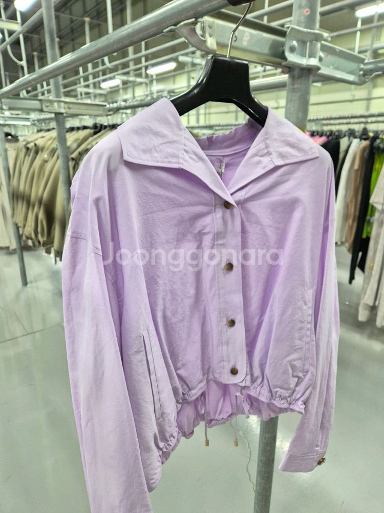 더캐시미어 셔츠형점퍼 새상품66--1