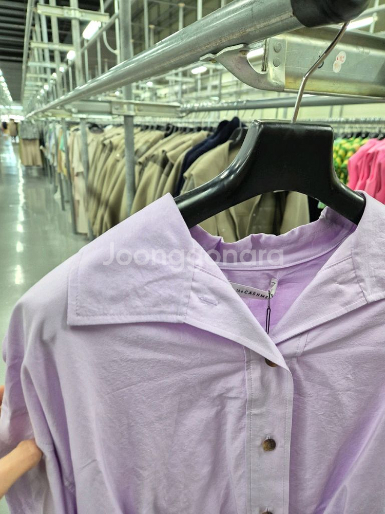 더캐시미어 셔츠형점퍼 새상품66--3