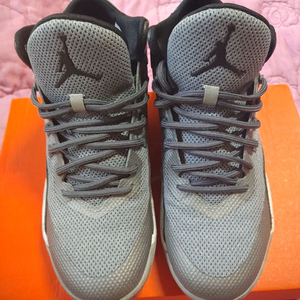 나이키.정품.조던 하이.사이즈265 상태굿