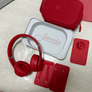 비츠 솔로4 무선 온 이어 헤드폰 제니 스페셜 에디션 루비 레드 (국내 정식 발매 제품)