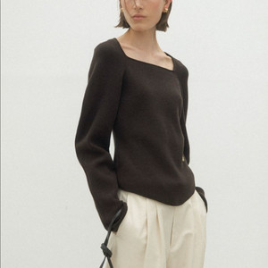 아뜰리에 나인 니트