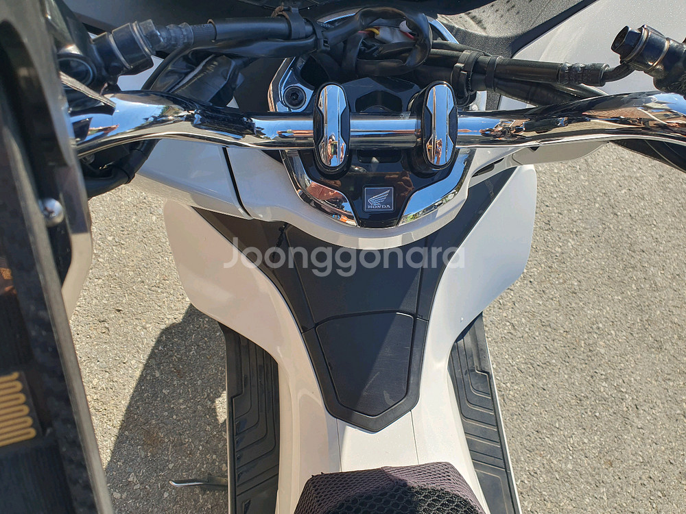 스쿠터 혼다 PCX 125 ABS 25년식--6