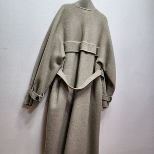 보웬 캐시울 녹턴 핸드메이드코트