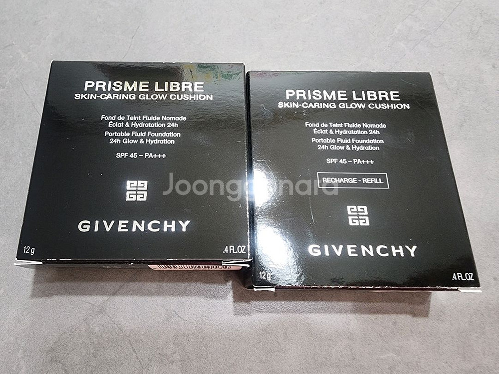 [새상품]지방시 스킨 글로우 쿠션(C-105)-본품 +리필1--2