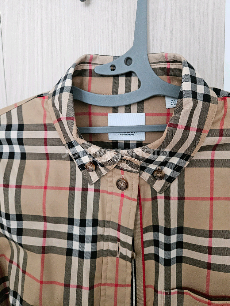 여성 버버리 체크 셔츠 uk4--5