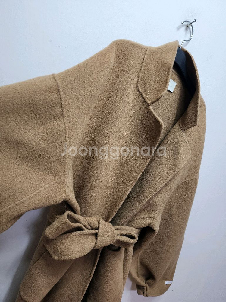 모이블레 울소재 롱 핸드메이드코트--3