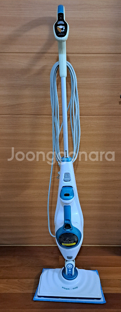 스팀 살균 물걸레청소기--4