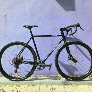 설리 미드나잇 스페셜 54 완성차 판매합니다.