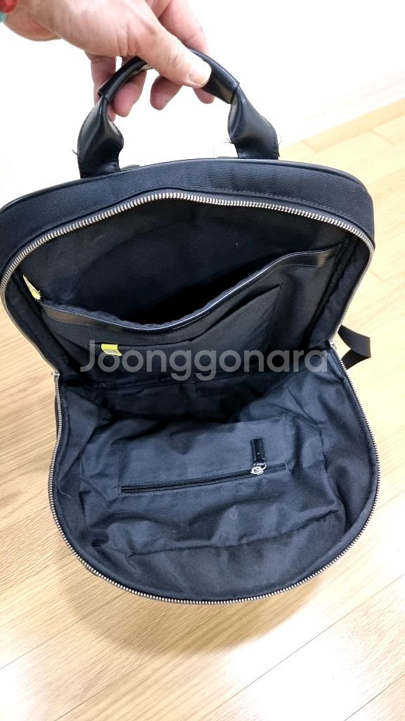 만다리나덕,백빽23팝니다.(노트북가방)--9