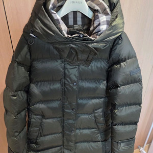 버버리 스트레팅햄 구스다운 후드패딩