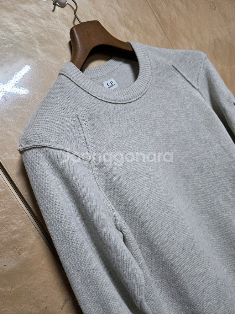 cp컴퍼니 정품 울니트 남성용--3