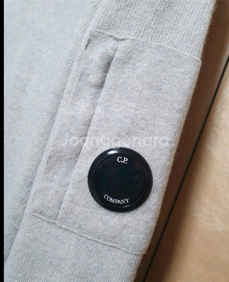 cp컴퍼니 정품 울니트 남성용--5
