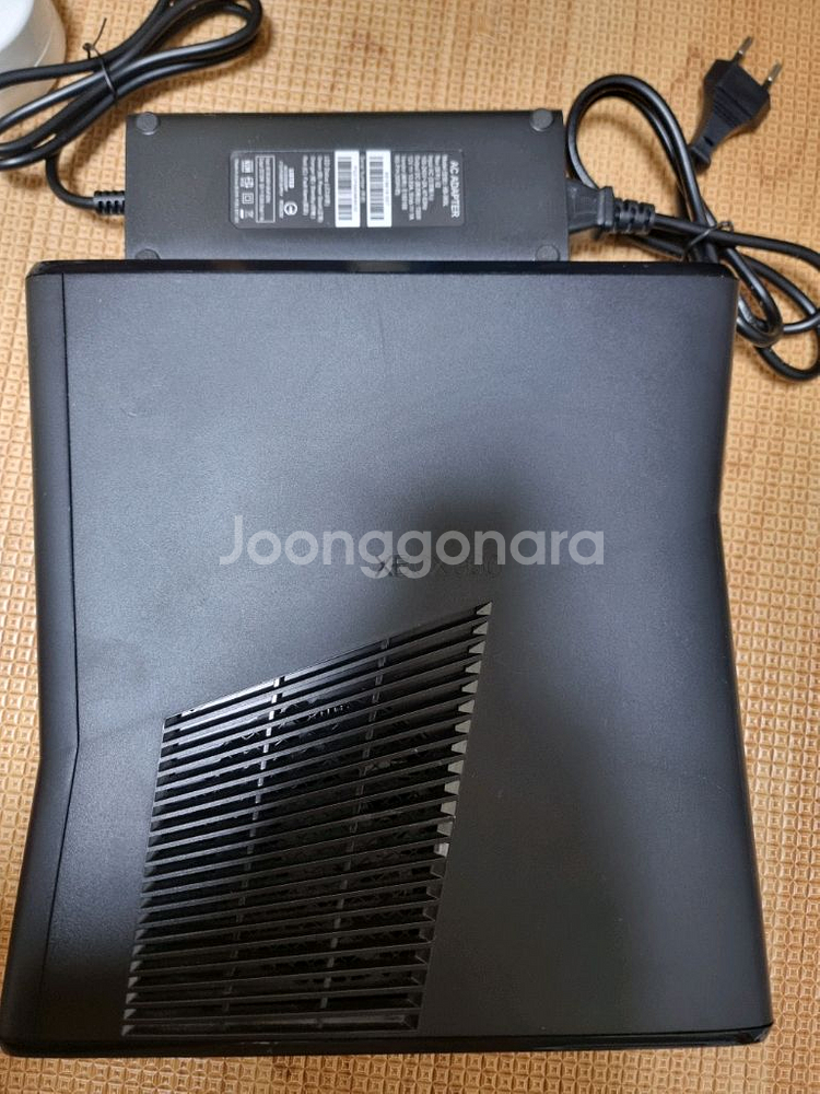 Xbox360 슬림 250GB 게임포함(패드제외)--1