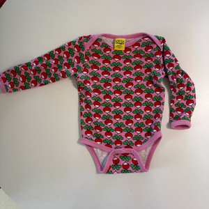 던스 스웨덴 순무 바디수트 86사이즈