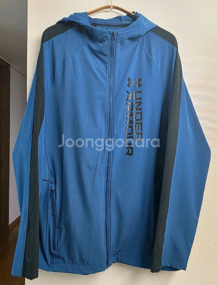 언더아머 스톰 후드 러닝 자켓(XXL)--0