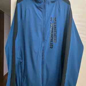 언더아머 스톰 후드 러닝 자켓(XXL)