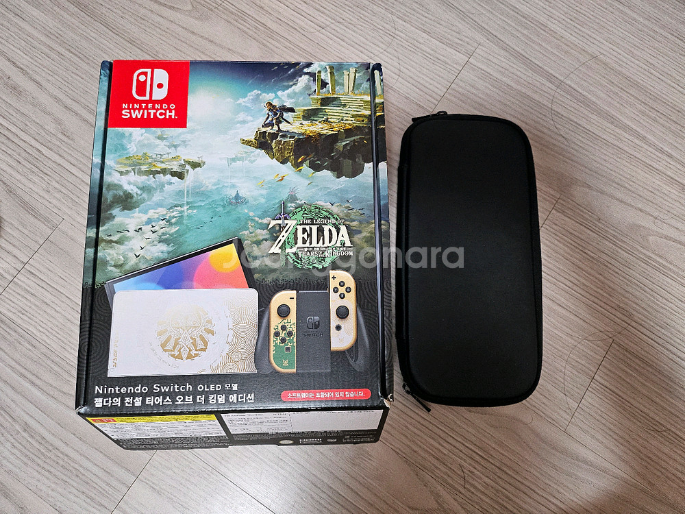 닌텐도 스위치 OLED 왕국의 눈물 젤다 에디션 판매합니다--0