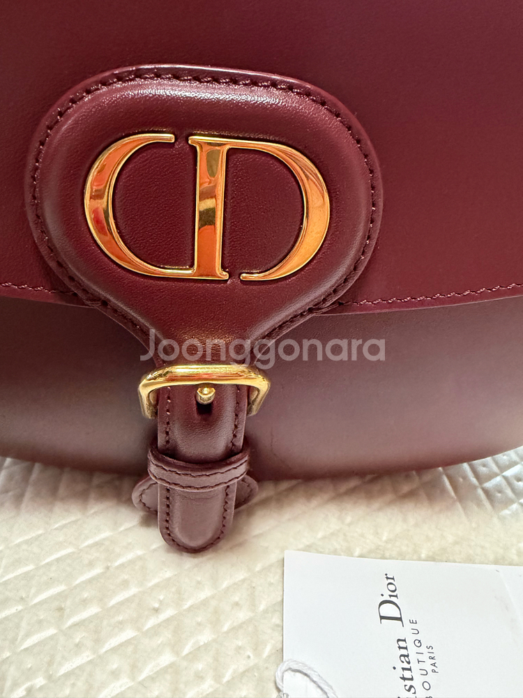 디올 바비백 버건디레드 미듐사이즈 급처합니다 (실착 5회 미만)--4