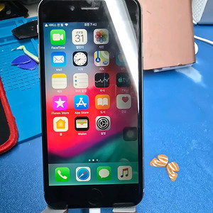 아이폰 6실버 64기가 50%