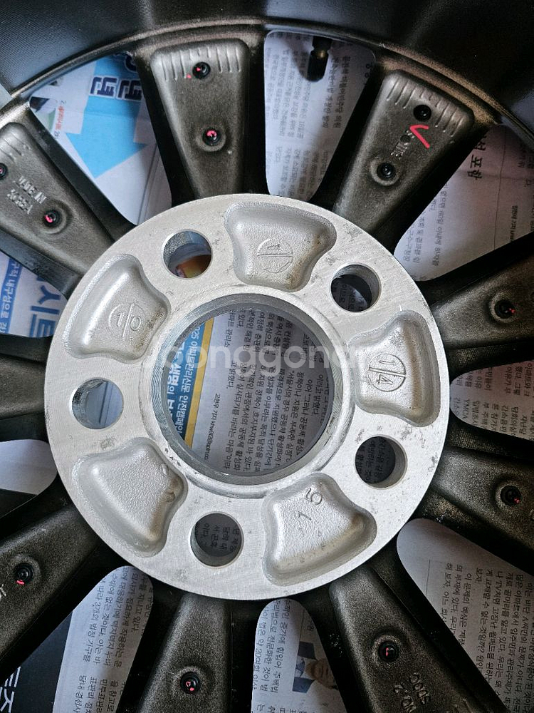 뉴에쿠스 vi/순정17인치/중고휠 1개/개인/팝니다.--7