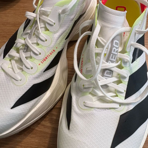 아디다스 아디제로 EVO SL 러닝화 270