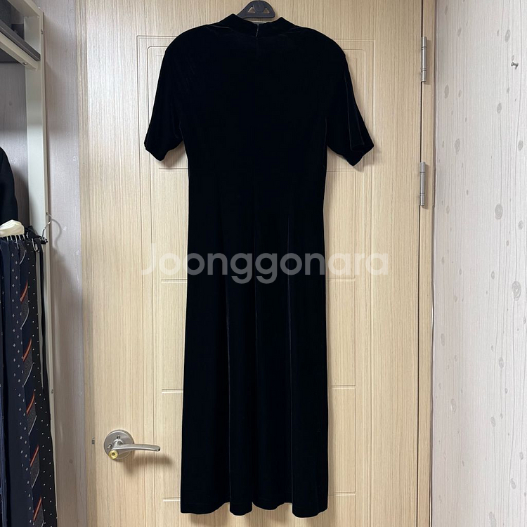 고급 벨벳 반팔 롱원피스 롱드레스 블랙--3