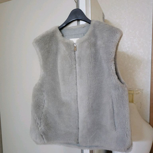 더 엣지 양모베스트