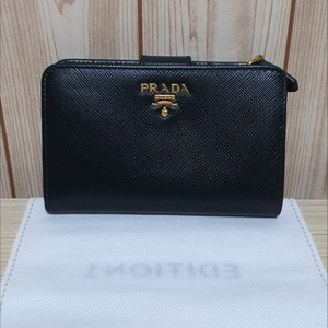 프라다 사피아노 반지갑 정품S급(감정O)루이비통구찌디올