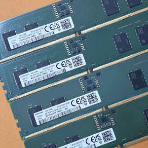 삼성 DDR5 5600B 8GB 4개 일괄 판매합니다.