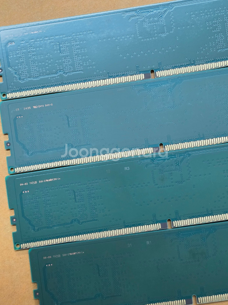 삼성 DDR5 5600B 8GB 4개 일괄 판매합니다.--1