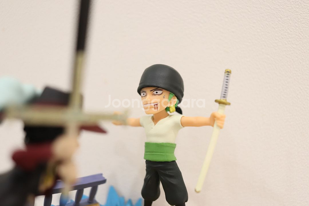 원피스 월드 콜렉터블 피규어 로그 스토리즈 조로 & 미호크--3