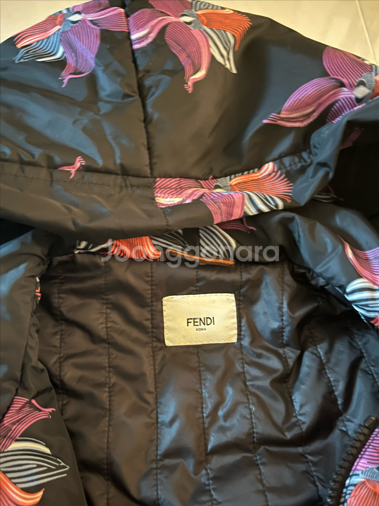 펜디 키즈 패딩 점퍼 10A--1