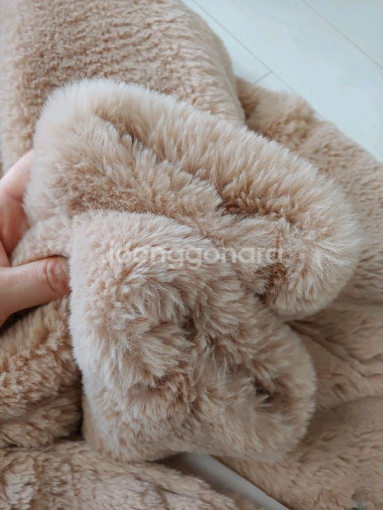 여아 모다까리나 롱 퍼코트 140사이즈(택포)--4