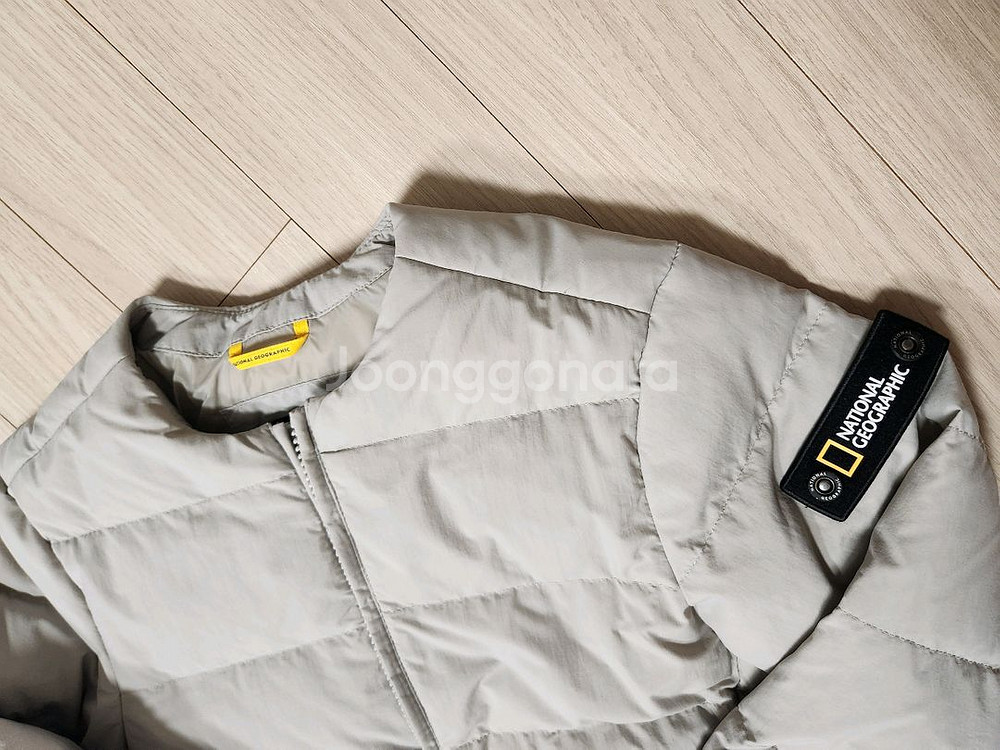 내셔널지오그래픽 키즈 오리털 경량 패딩 130(베이지)--3