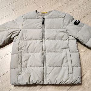 내셔널지오그래픽 키즈 오리털 경량 패딩 130(베이지)