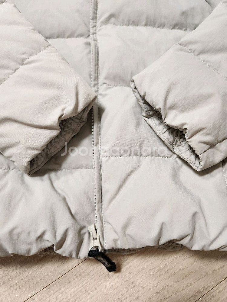 내셔널지오그래픽 키즈 오리털 경량 패딩 130(베이지)--4